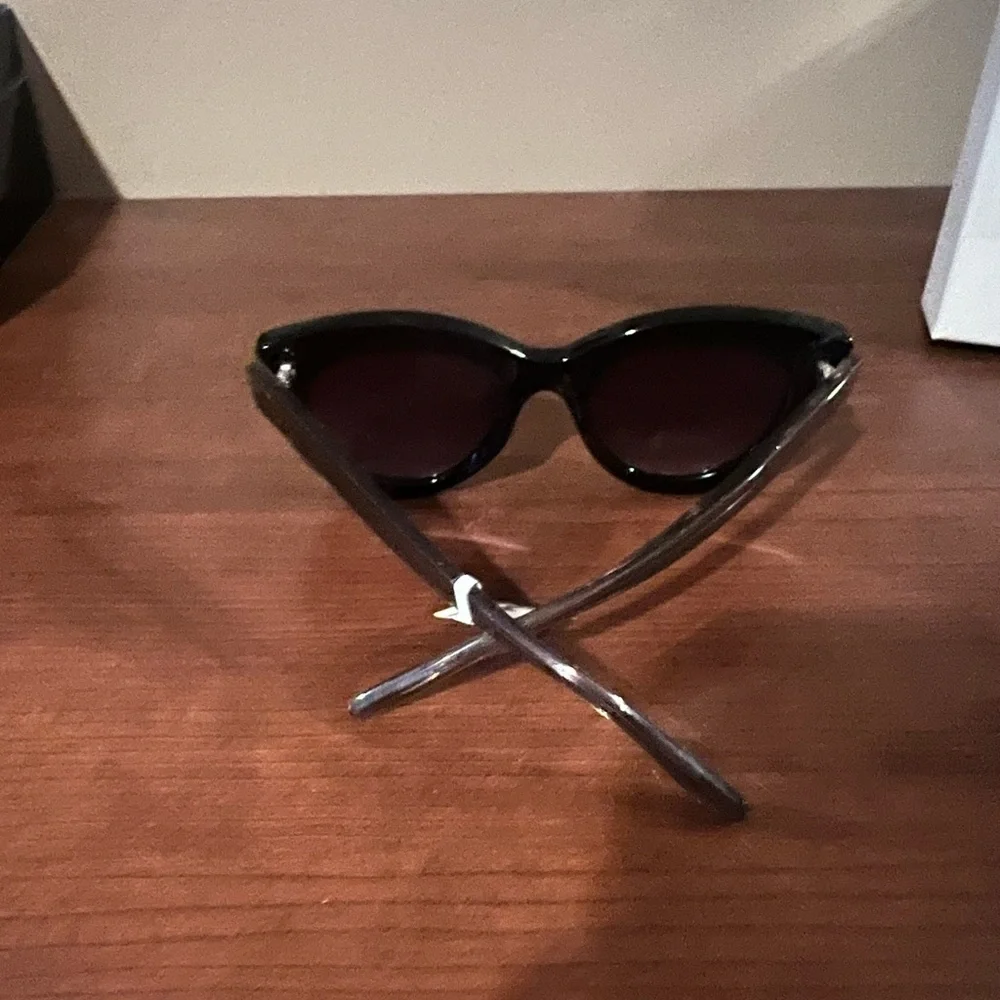 Sam Edelman sunglasses - Picture 3 of 4